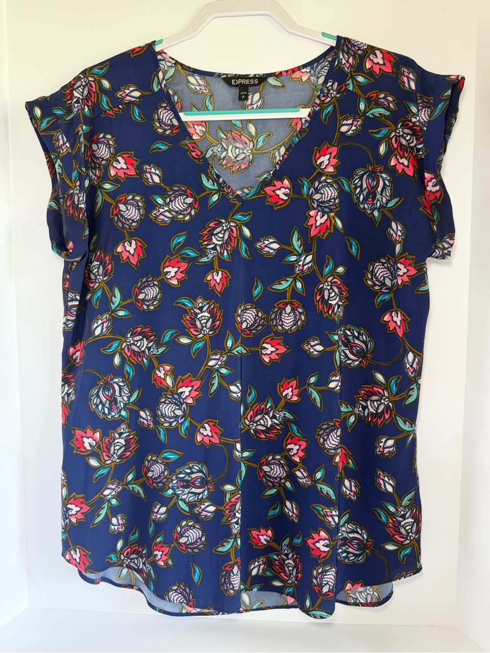 Express Navy Floral V-Neck Short Sleeve Blouse